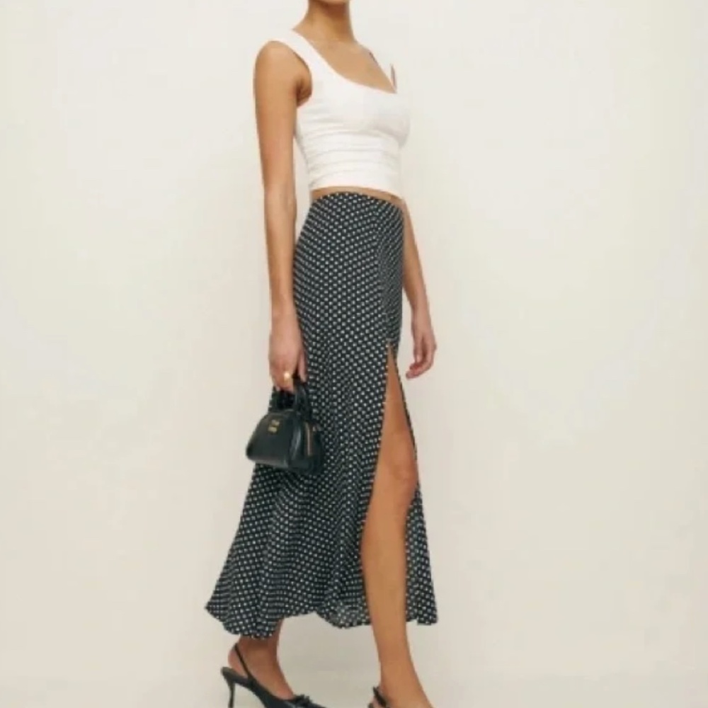 Reformation Zoe Skirt Black White Floral Detail Size 2P Slit Midi Skirt